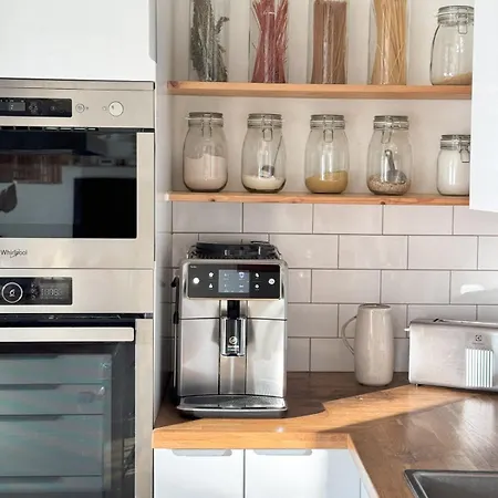 Semesterbostad Cinta, Piscine Chauffee, 5 Min De La